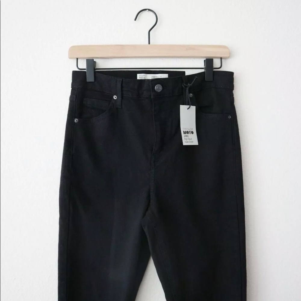 TOPSHOP Jamie Jeans Black Distressed NWT